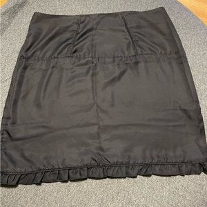 Like New! Banana Republic Women’s Silk Skirt